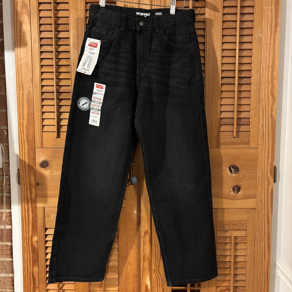 NWT Wrangler Men's Women’s Black Jeans  Dark Wash Black Wash Loose Fit Regular - Picture 7 of 7